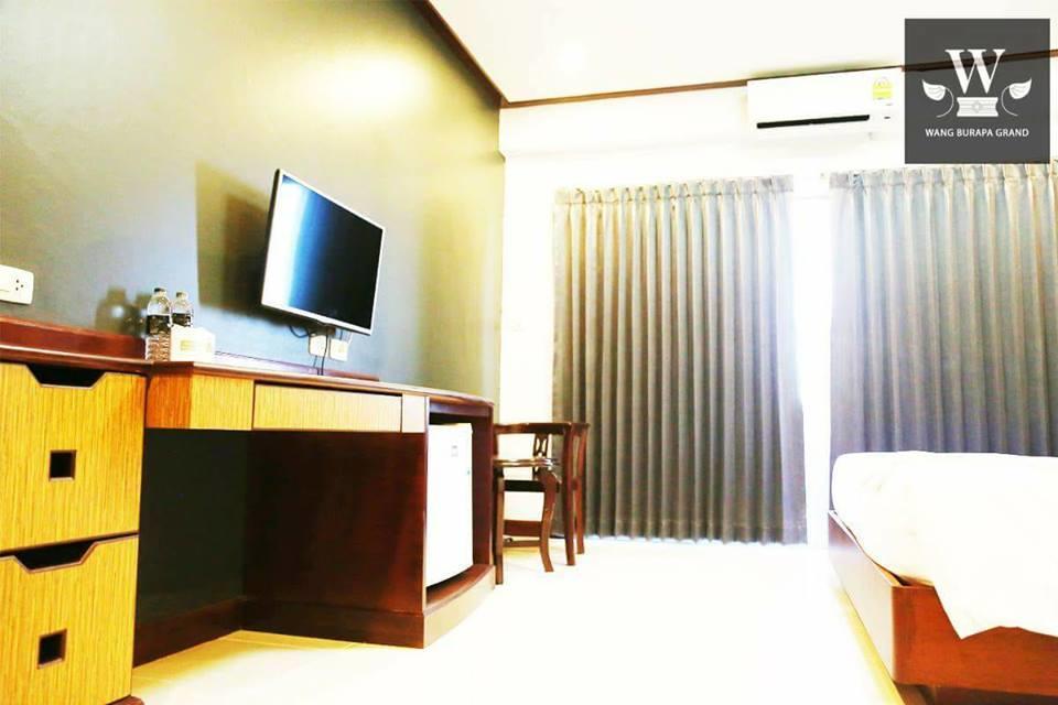 Wangburapa Grand Хатъяй Экстерьер фото